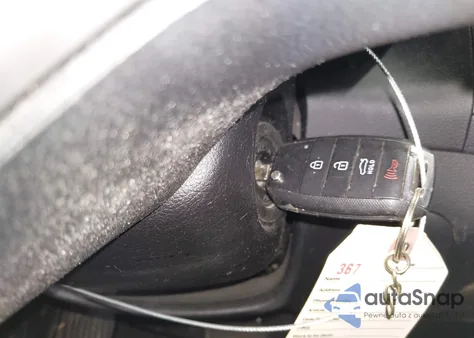 2017 Kia Forte Lx z USA, uszkodzony, nr VIN 3KPFK4A72HE157278